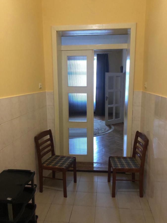 Old Town Flat Мукачево Экстерьер фото