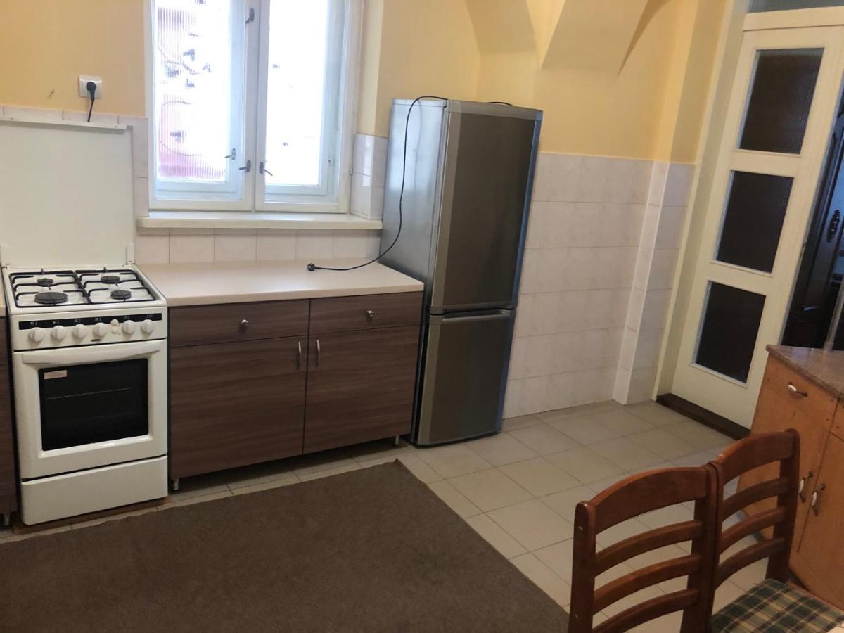Old Town Flat Мукачево Экстерьер фото